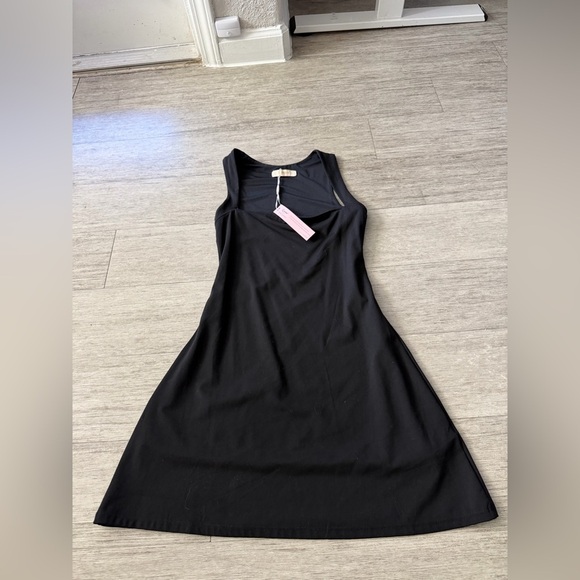Qinsen NWT Black Mini dress - Picture 3 of 5